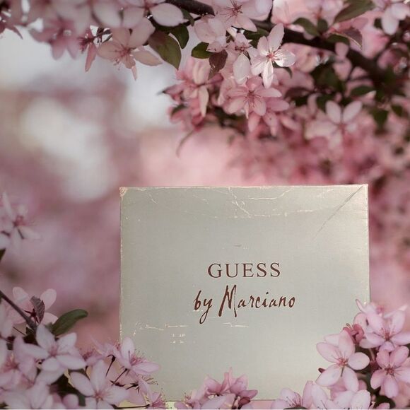 Guess by Marciano heels 🦋 - Picture 2 of 4